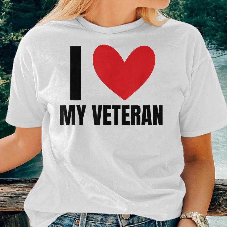 I Love My Veteran Military Wife Dad Boyfriend Usa Women T-shirt Gifts for Her