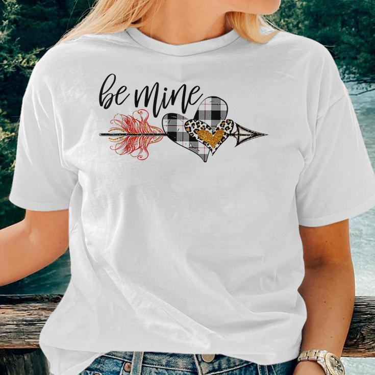 Be Mine Arrow Heart Valentines Day Matching Couple Men Women Women T-shirt Gifts for Her