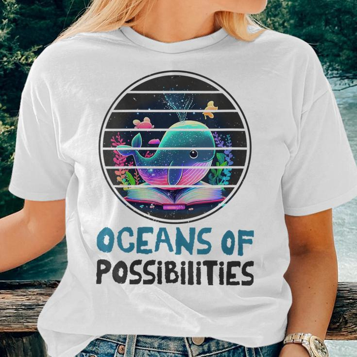 Womens Oceans Of Possibilities Summer Reading 2023 Retro Vintage Women T-shirt Gifts for Her