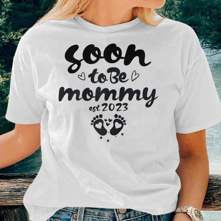 Womens Soon To Be Mommy First Time Mom New Mom Pregnancy Women T-shirt Gifts for Her