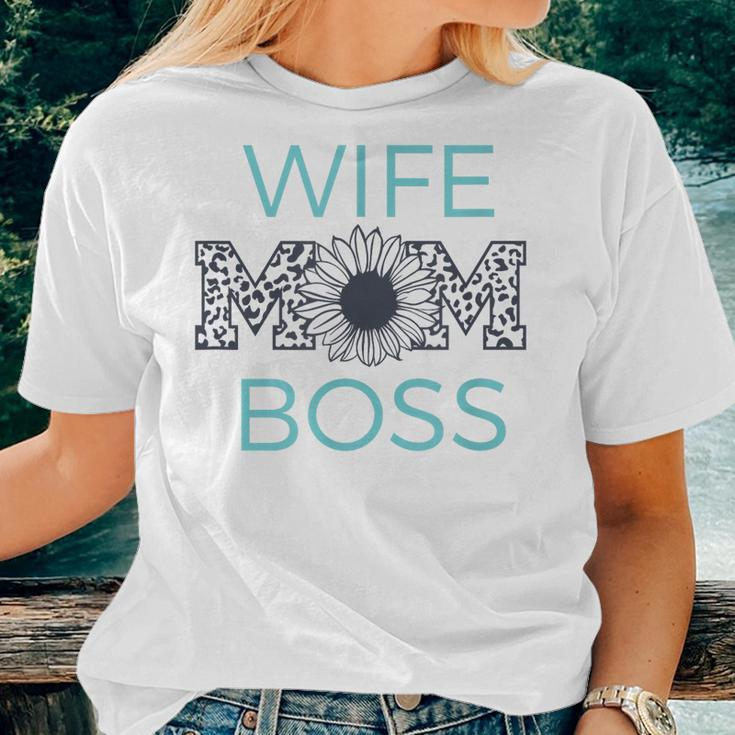 Wife Mom Boss Mommy Wifey Happy Women T-shirt Gifts for Her