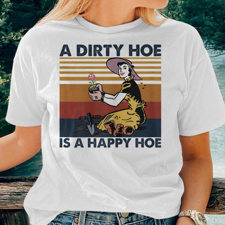 Womens A Dirty Hoe Is A Happy Hoe Vintage Retro Funny Garden Lover Women T-shirt Gifts for Her