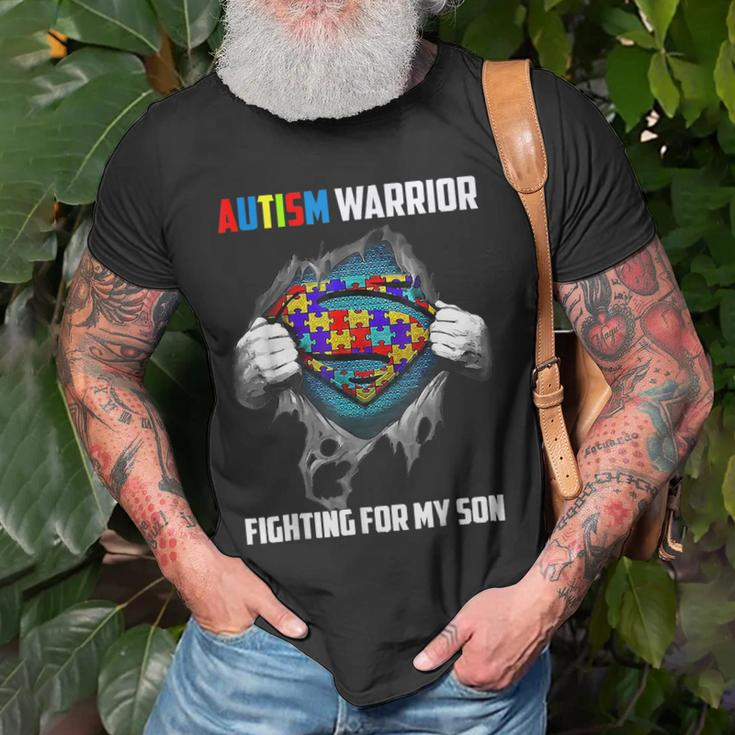 Autism Warrior Fighting For My Son Autism Mom Dad Parents Old Men T-shirt Gifts for Old Men
