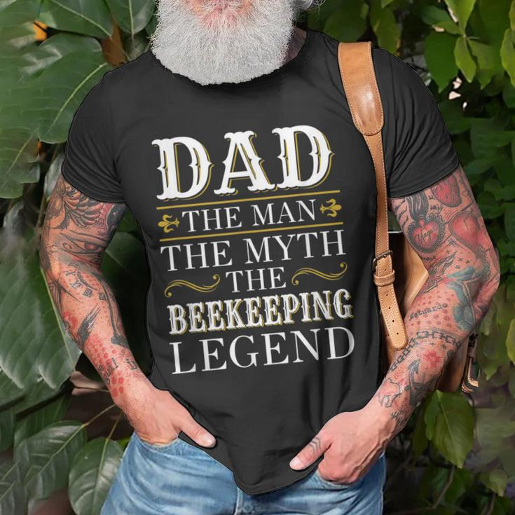 Beekeeper Dad Legend Gift For Fathers Day Gift For Mens Old Men T-shirt Gifts for Old Men