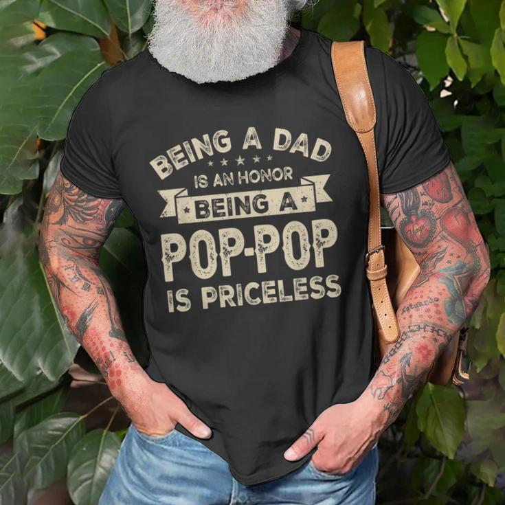 Being A Dad Is An Honor Being A Poppop Is Priceless Grandpa Gift For Mens Old Men T-shirt Gifts for Old Men