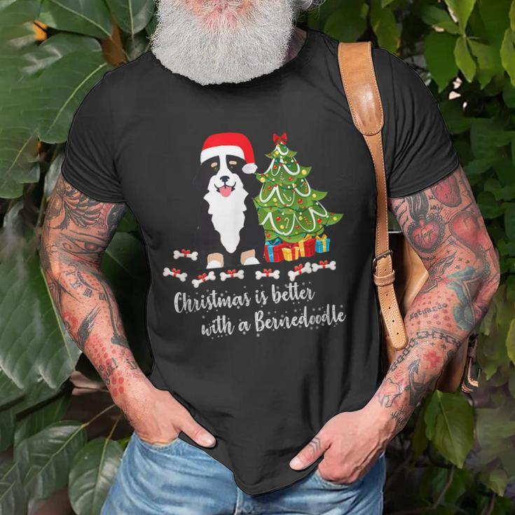 Christmas Bernedoodle Funny Cute Gift Mom Dad Grandma Old Men T-shirt Gifts for Old Men