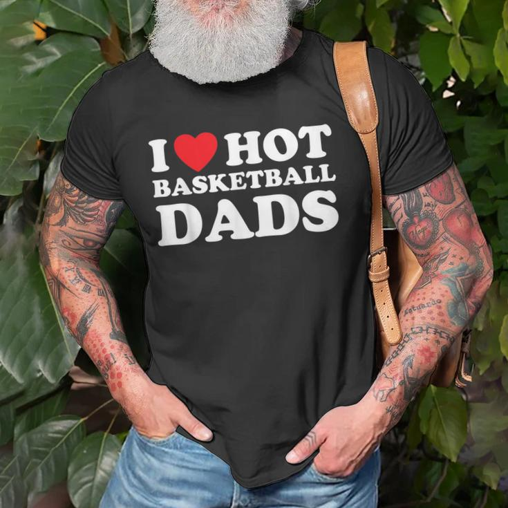 I Heart Hot Dads Basketball Dad Old Men T-shirt Gifts for Old Men