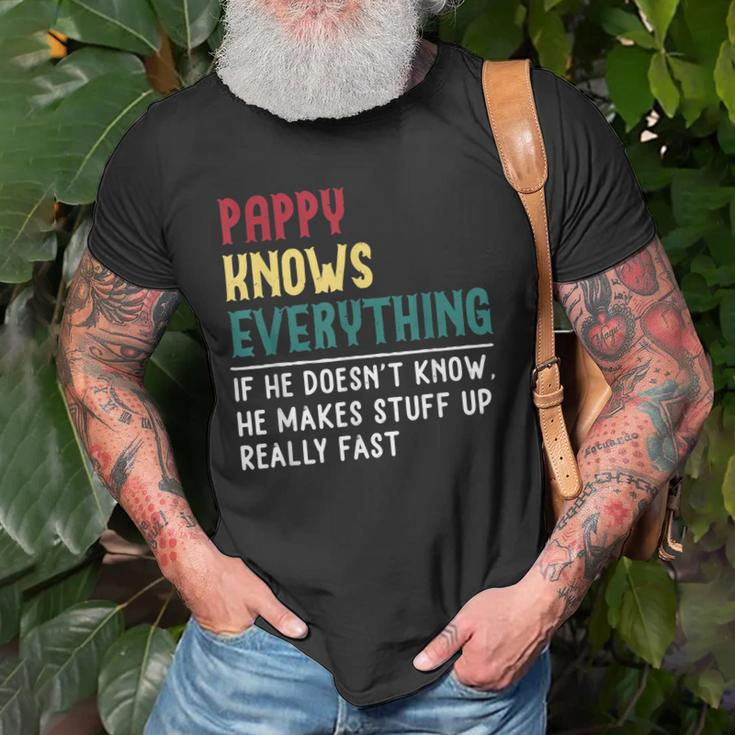 Pappy Know Everything Fathers Day For Funny Grandpa Pappy Old Men T-shirt Gifts for Old Men