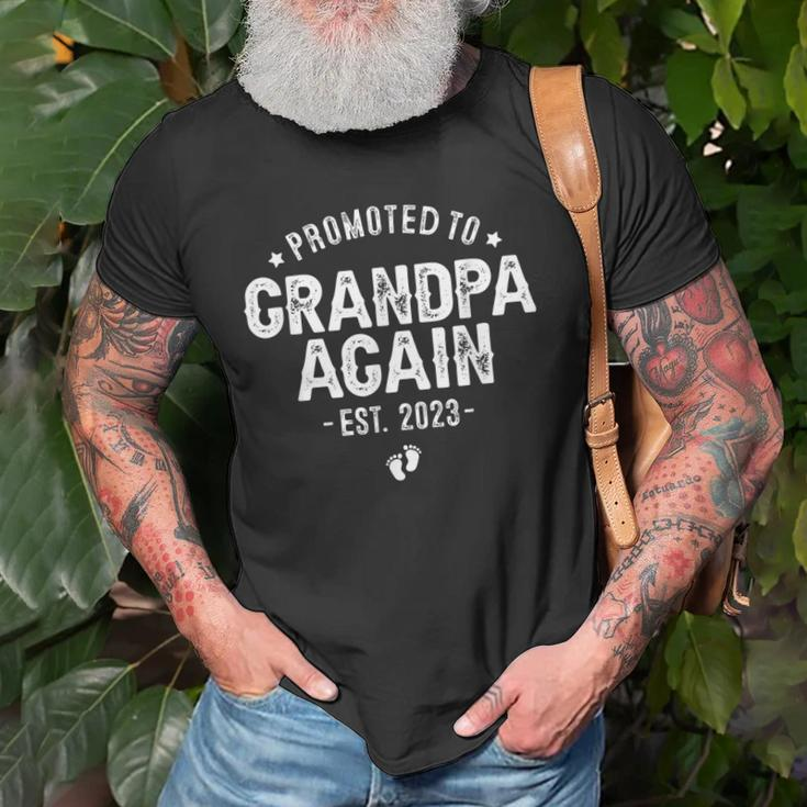 Promoted To Grandpa Again 2023 Soon To Be Grandfather Again Old Men T-shirt Gifts for Old Men