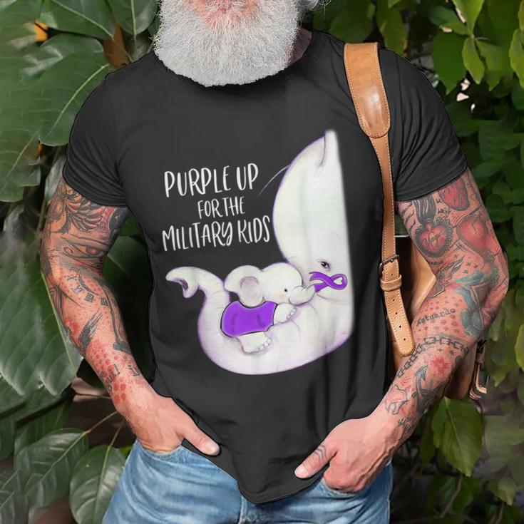 Purple Up For The Military Kids Month Funny Elephant Ribbon Old Men T-shirt Gifts for Old Men