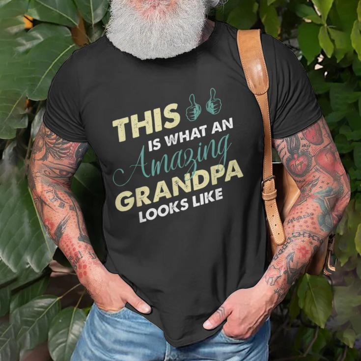 This Is What An Amazing Grandpa Looks Like Gift For Mens Old Men T-shirt Gifts for Old Men
