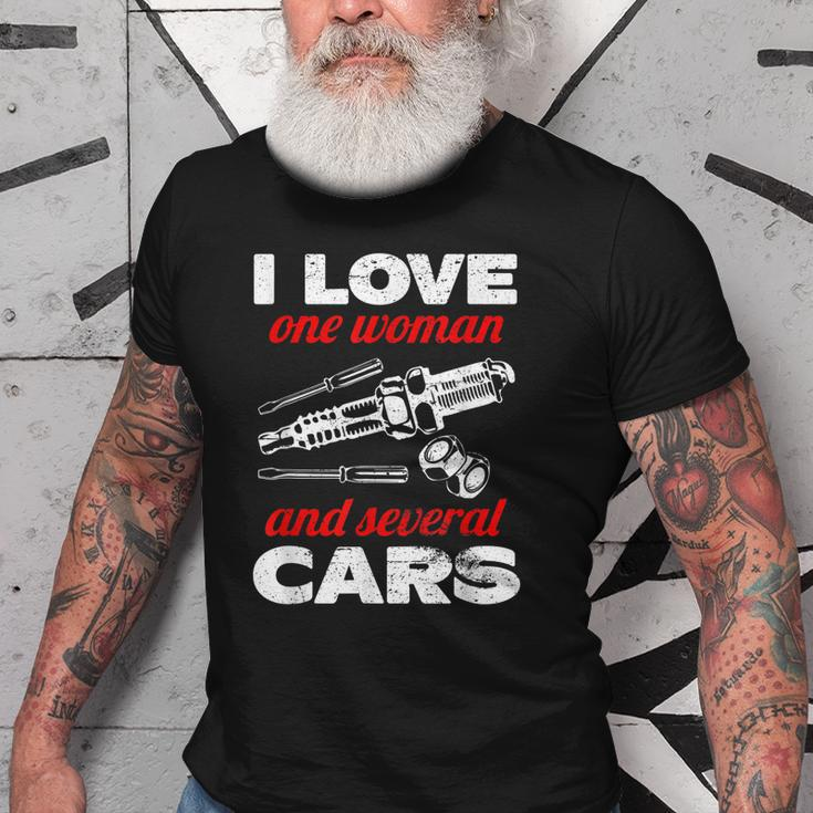 Auto Car Mechanic Gift I Love One Woman And Several Cars Old Men T-shirt