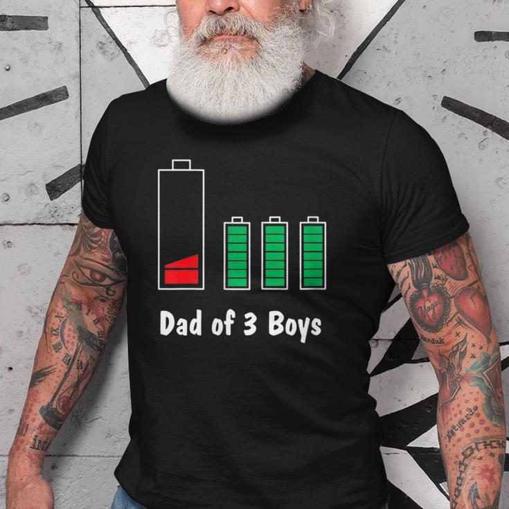 Dad Of 3 Boys Froms Son Fathers Day Low Battery Classic Old Men T-shirt