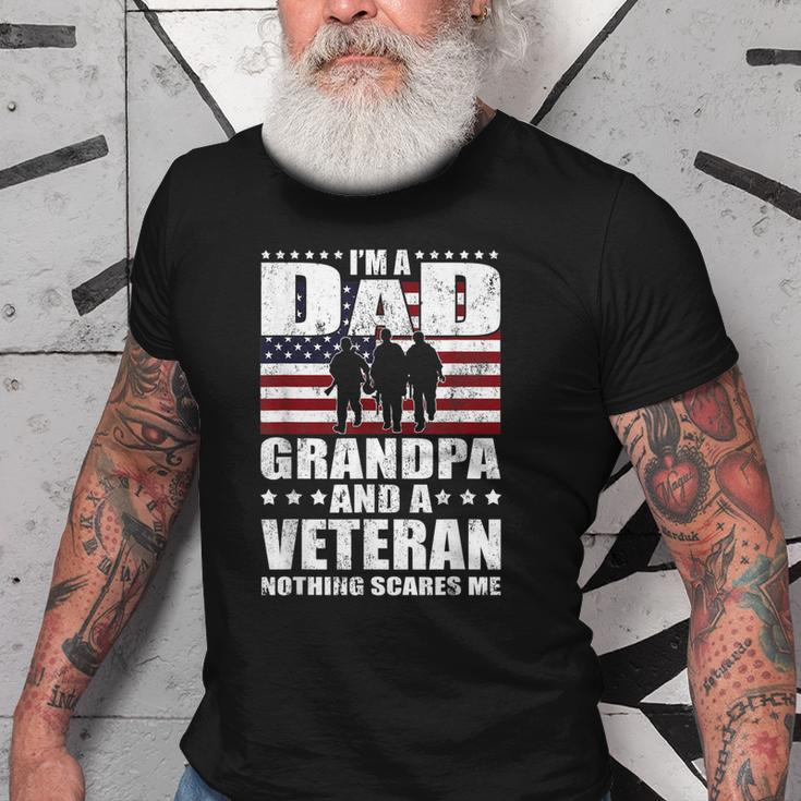 I Am A Dad A Grandpa And A VeteranHappy Fathers Day Gift For Mens Old Men T-shirt