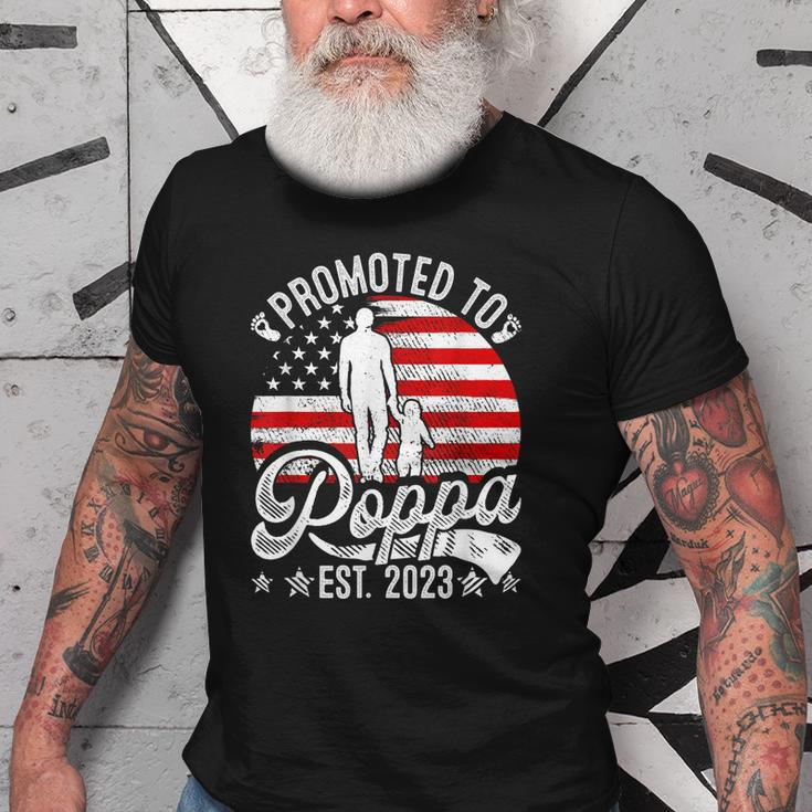Patriotic Promoted To Poppa Est 2023 American Flag Gift For Mens Old Men T-shirt