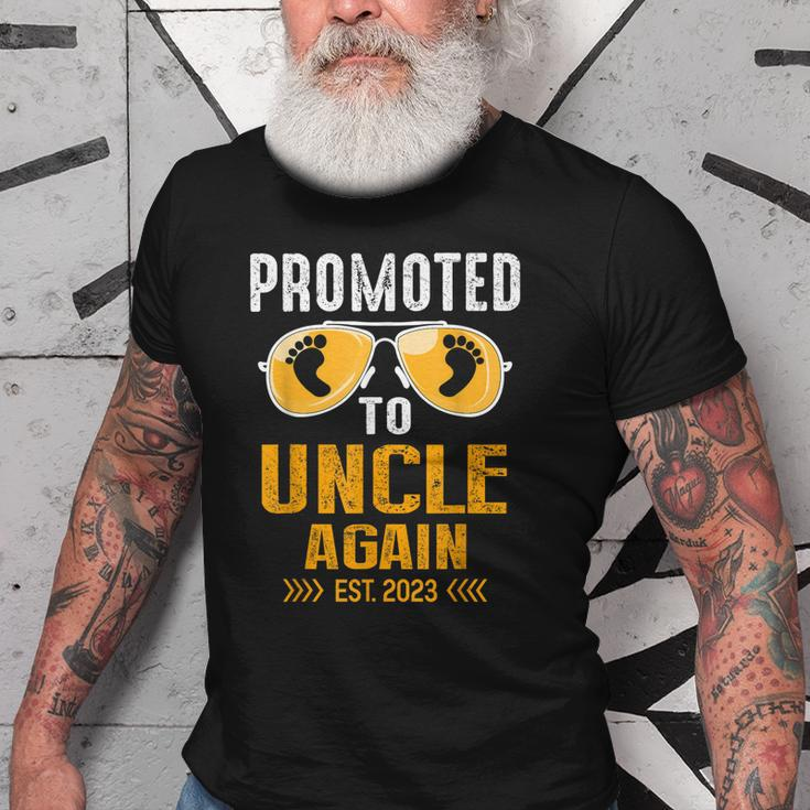 Promoted To Uncle Again 2023 Soon To Be Dad Again Gift For Mens Old Men T-shirt