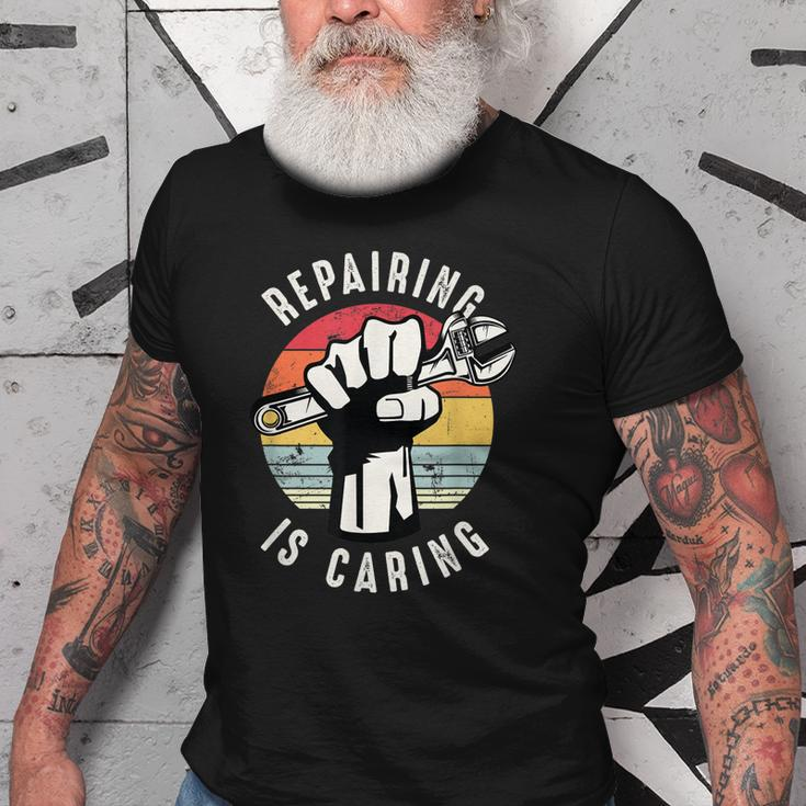Repairing Is Caring Car Auto Mechanic Handyman Repairman Old Men T-shirt