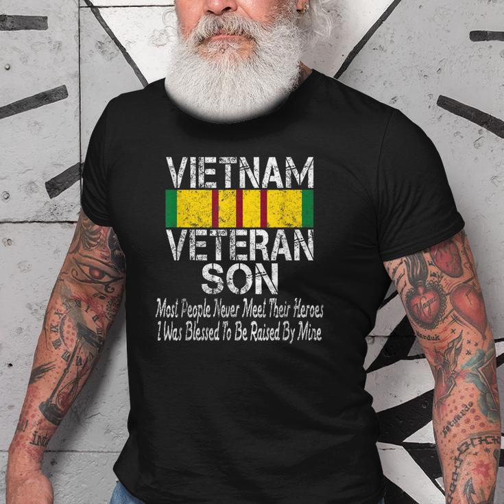 Vintage Us Military Family Vietnam Veteran Son Gift Old Men T-shirt