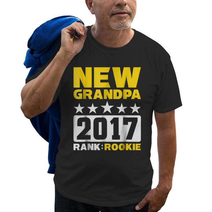 New Grandpa 2017 Rank Rookie New Baby Pregnancy Old Men T-shirt