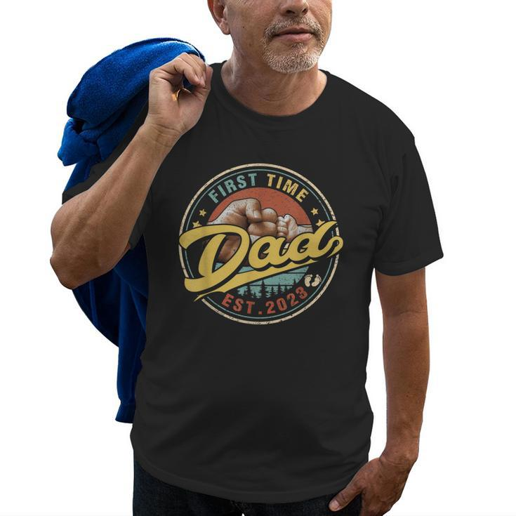 Promoted To Dad 2023 Funny For New Dad First Time Gift For Mens Old Men T-shirt