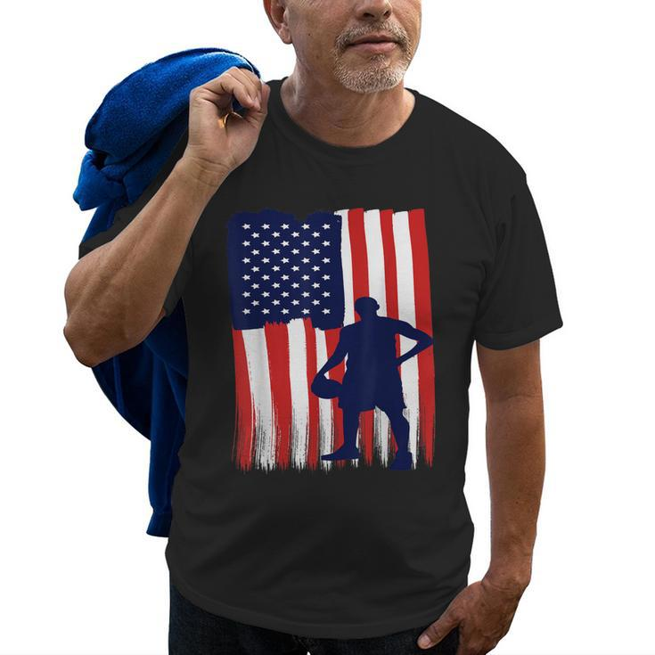 Vintage American Flag Basketball Adult Dad Mom & Kids Gift For Mens Old Men T-shirt