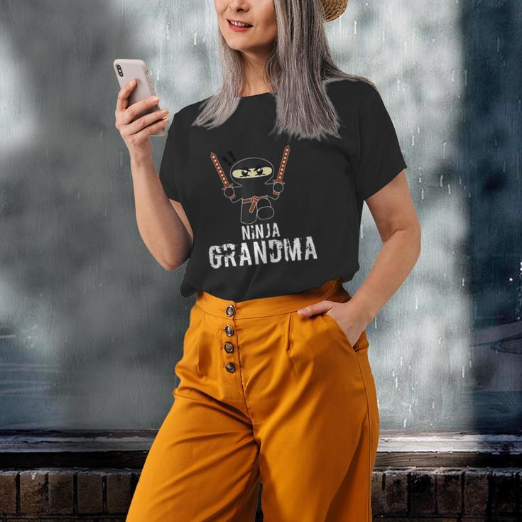 Awesome Grandma Nana Ninja Love Grandparents Family Old Women T-shirt Gifts for Her