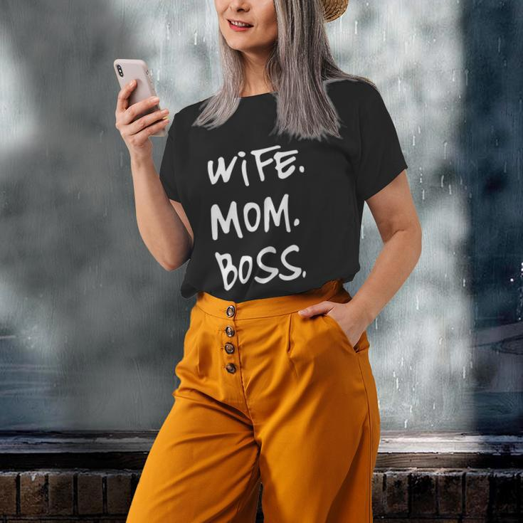 Wife Mom Boss Cool Mother Moms Womens Old Women T-shirt Gifts for Her