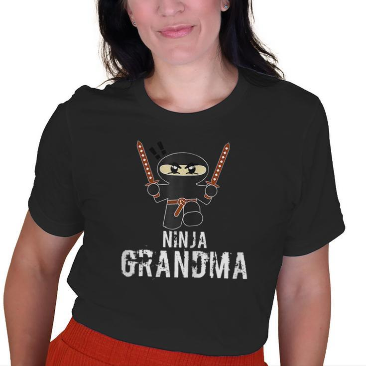 Awesome Grandma Nana Ninja Love Grandparents Family Old Women T-shirt