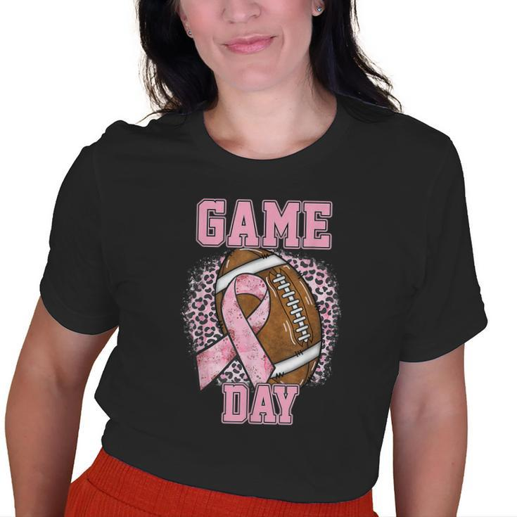 Game Day Breast Cancer Awareness Pink Football Mom Grandma Old Women T-shirt