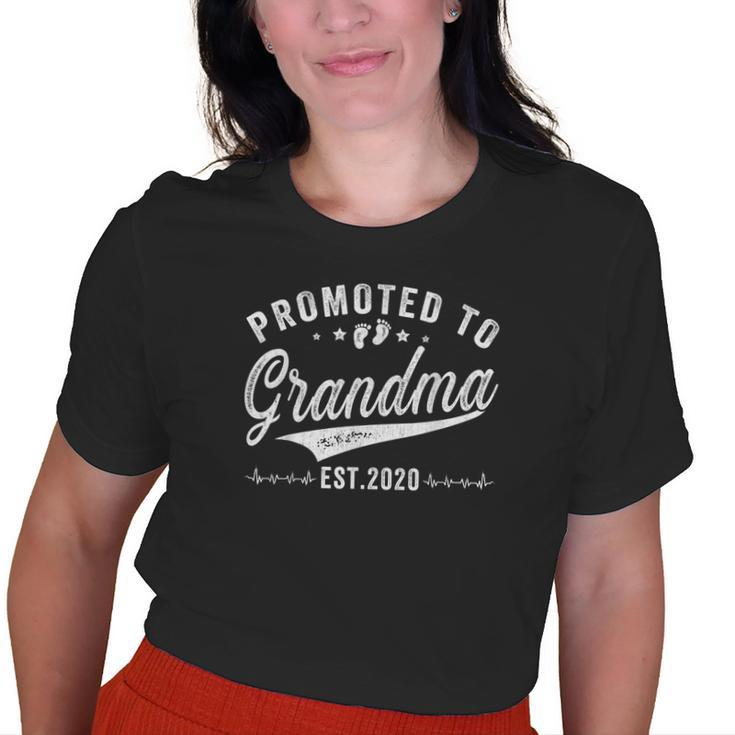 Promoted To Grandma 2020 Vintage Mom Wife Ideas New Mom Old Women T-shirt