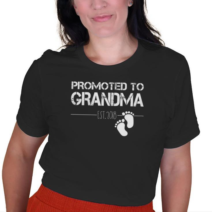 Womens Promoted To Grandma Est 2018 New Old Women T-shirt