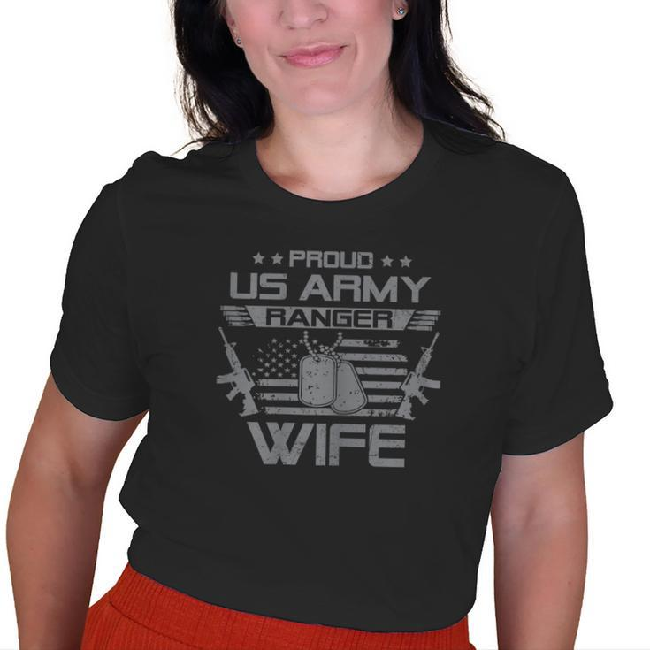 Proud Us Army Ranger Wife Flag American Usa Military Veteran Old Women T-shirt