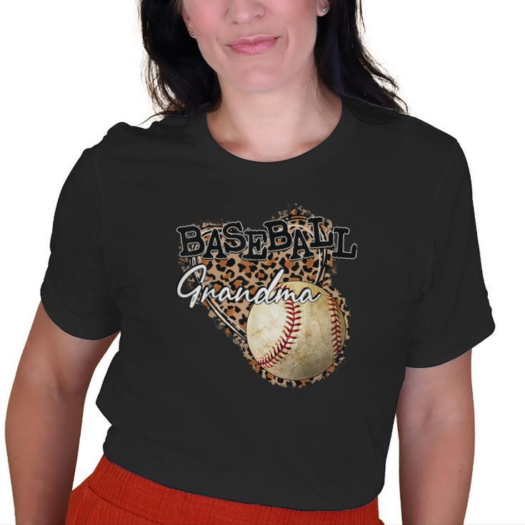 Softball Baseball Grandma Leopard Old Women T-shirt