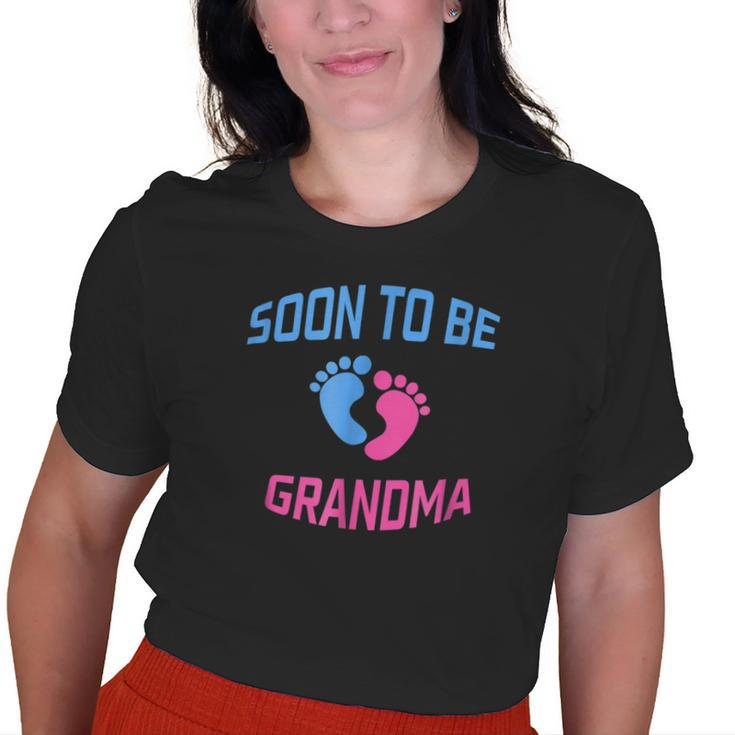 Soon To Be Grandma With Baby Footsteps Old Women T-shirt