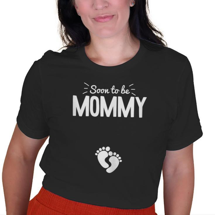 Soon To Be Mommy First Time New Mom Mama Momma Old Women T-shirt