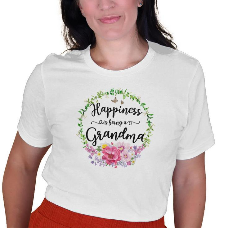 Happiness Is Being A Grandma Women Flower Decor Grandma Old Women T-shirt