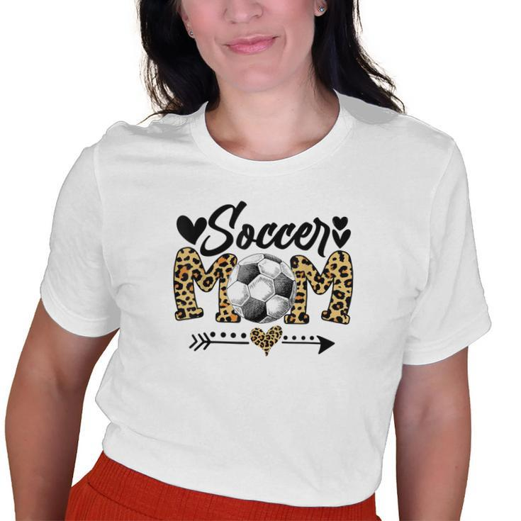 Soccer Mom Heart Leopard Mom Grandma Old Women T-shirt