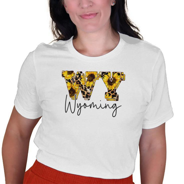 Wyoming Sunflower Leopard Print Old Women T-shirt
