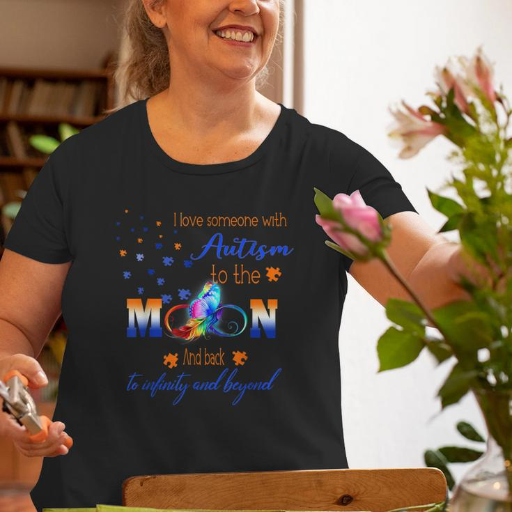 I Love Someone With Autism To The Moon Autism Mom Grandma Old Women T-shirt Gifts for Old Women