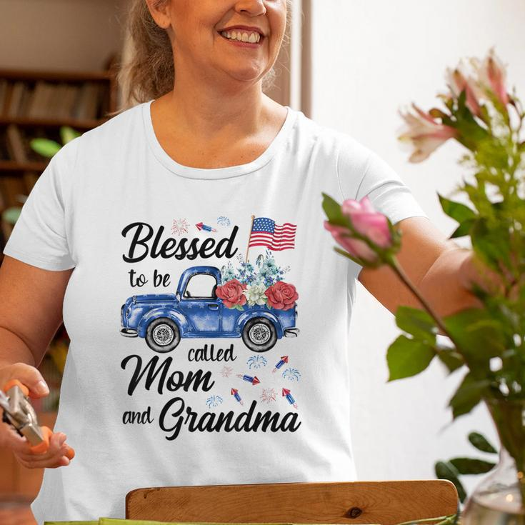 4Th July American Flag Patriotic Blessed Mom Grandma For Women Old Women T-shirt Gifts for Old Women