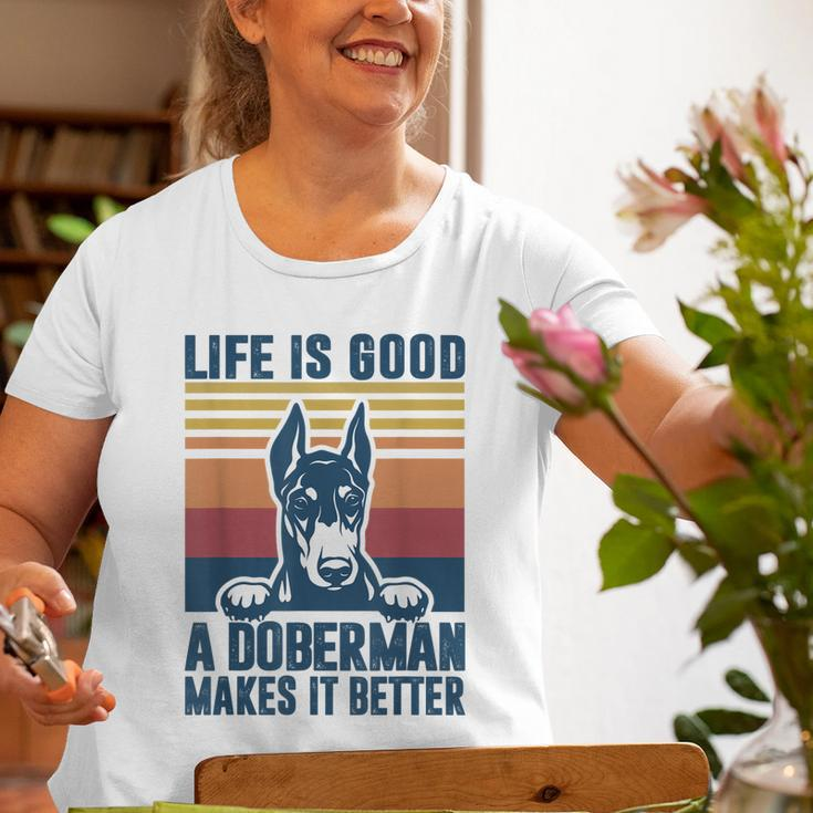 Doberman For Men Women Doberman Dog Dad Mom Old Women T-shirt Gifts for Old Women