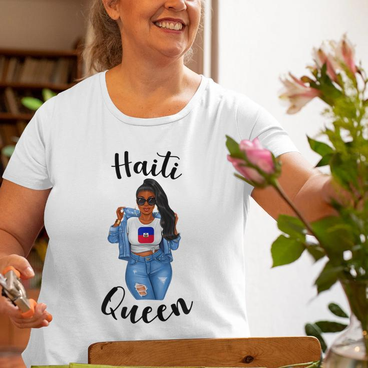 Haiti Queen Caribbean Pride Proud Women Womans Haitian Girl Old Women T-shirt Gifts for Old Women