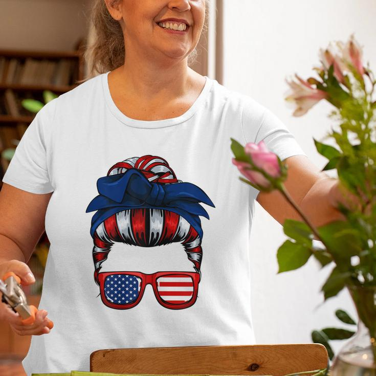 Messy Bun American Flag 4Th Of July Patriotic Mom Old Women T-shirt Gifts for Old Women
