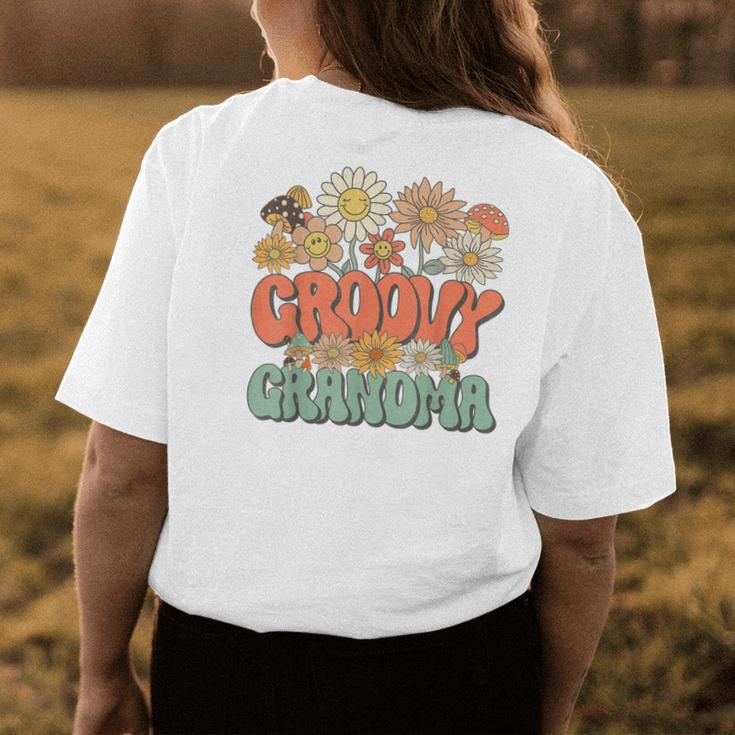 Groovy Grandma Floral Hippie Retro Daisy Flower Mothers Day Womens Back Print T-shirt Unique Gifts