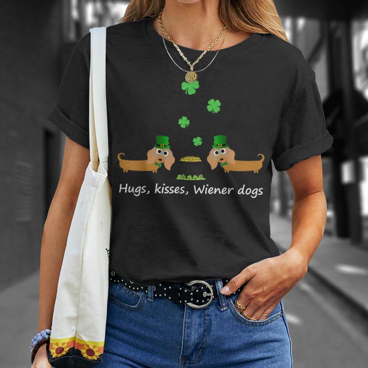 Cool Saint Patricks Wiener Dachshund  Doxie Dog Lovers Unisex T-Shirt