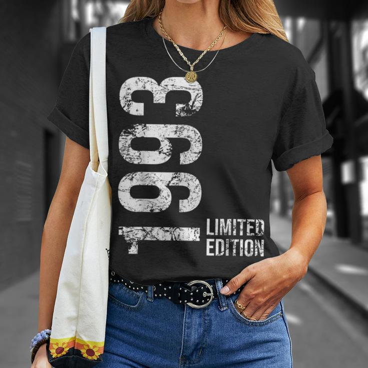 30Th Birthday 30 Years Man Woman Retro Vintage 1993 Gift Unisex T-Shirt Gifts for Her