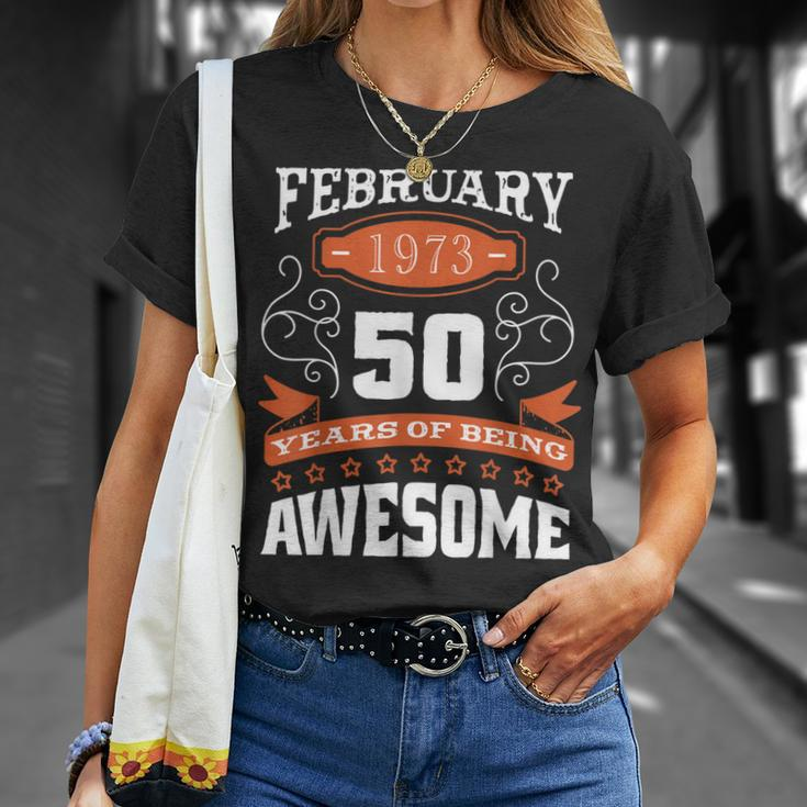 50 Geburtstag Im Februar 2023 Geboren Im Februar 1973 T-Shirt Geschenke für Sie