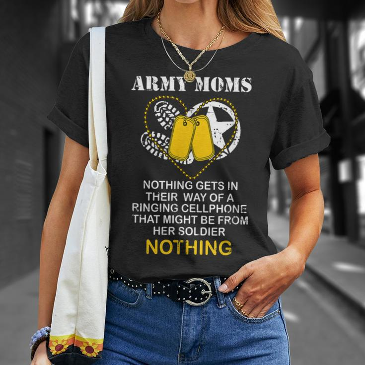 Army Moms Gift Dog Tag Camo Boots Military Mom Soldier Mom Unisex T-Shirt Gifts for Her