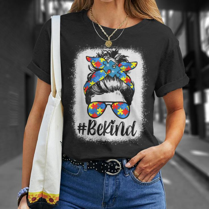 Be Kind Autism Awareness Girl Women Messy Bun Hair Gifts Unisex T-Shirt Gifts for Her