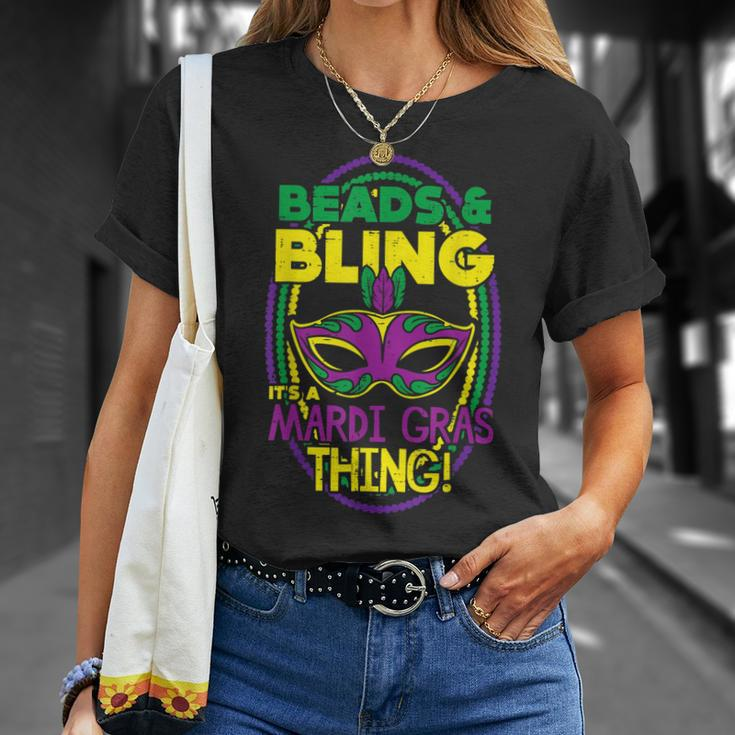 Beads Bling Mardi Gras Thing Mask New Orleans Carnival T-Shirt Gifts for Her